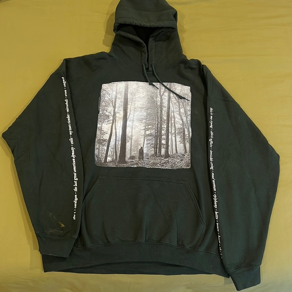 Taylor Swift Folklore Hoodie *RARE *MISPRINT